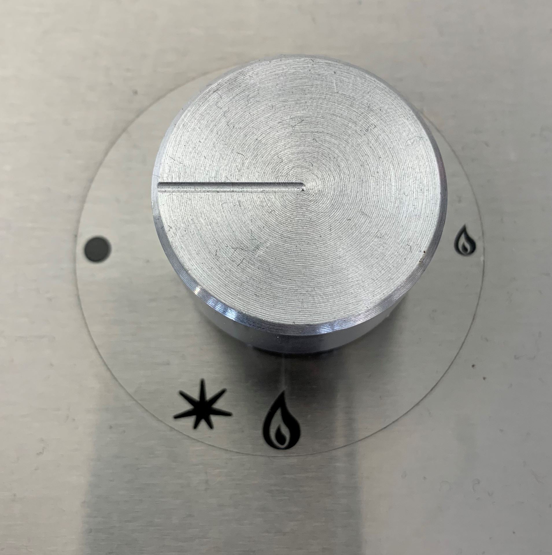 Heatlie Island Gourmet Elite Knob with Label