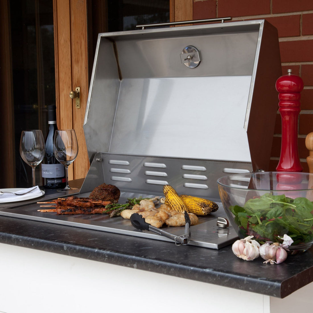 Roasting with a Flat Plate Island Gourmet Elite Barbecue